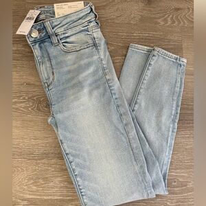 American eagle skinny jeans size 2